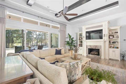 House in Ocala, Florida 4 bedrooms, 386.01 sq.m. № 1535327 - photo 5