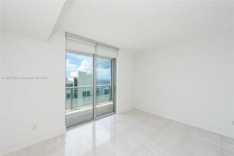 Condo in Miami, Florida, 2 bedrooms  № 1888846 - photo 22