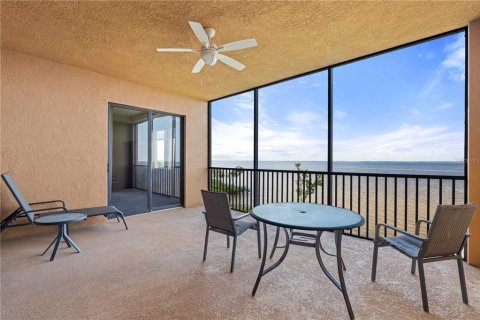 Copropriété à vendre à Punta Gorda, Floride: 3 chambres, 218.13 m2 № 2094687 - photo 10