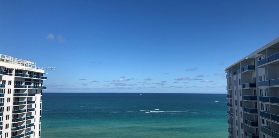 Condo à Miami Beach, Floride, 1 chambre № 1863229