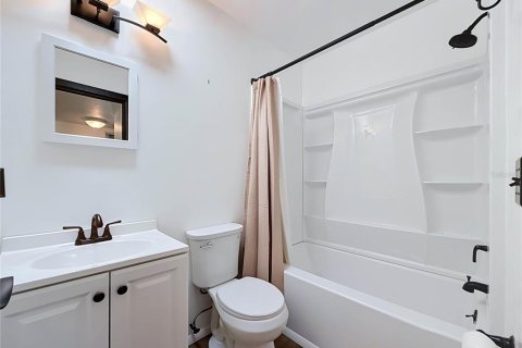 Villa ou maison à vendre à Seminole, Floride: 3 chambres, 153.29 m2 № 2399389 - photo 21