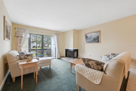Copropriété à vendre à Oldsmar, Floride: 2 chambres, 101.64 m2 № 1685145 - photo 14