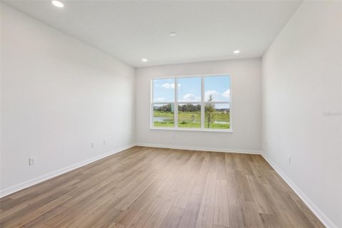 Townhouse in San Antonio, Florida 3 bedrooms, 166.11 sq.m. № 1910636 - photo 9