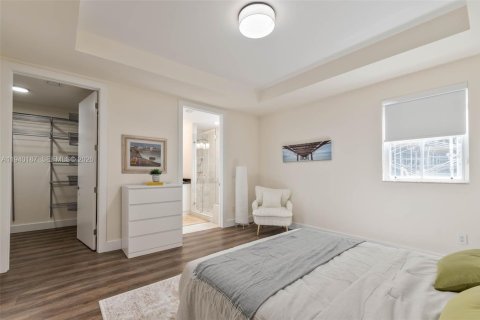 Condo in Coral Gables, Florida, 3 bedrooms  № 1997961 - photo 27