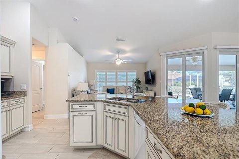 Купить виллу или дом в Ротонда, Флорида 8 комнат, 183.95м2, № 2097742 - фото 28