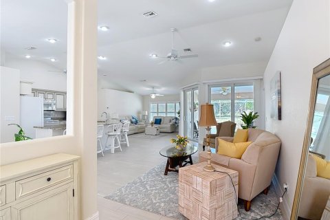 Купить виллу или дом в Ротонда, Флорида 8 комнат, 183.95м2, № 2097742 - фото 8