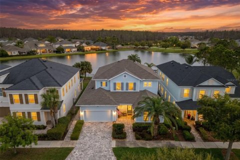 Villa ou maison à Odessa, Floride 4 chambres, 269.23 m2 № 2147584