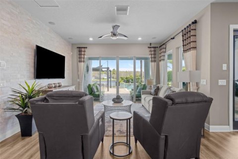 Villa ou maison à vendre à Odessa, Floride: 4 chambres, 269.23 m2 № 2147584 - photo 5
