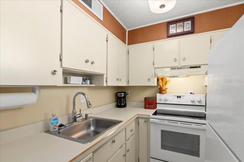 Copropriété à vendre à Daytona Beach, Floride: 1 chambre, 58.53 m2 № 1905253 - photo 7