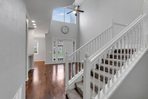 Townhouse in Orlando, Florida 3 bedrooms, 169.08 sq.m. № 1324907 - photo 4