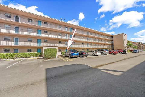 Купить кондоминиум в Палм Спрингс, Флорида 3 комнаты, 82.4м2, № 2185112 - фото 17