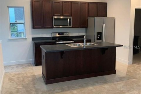 Apartamento en alquiler en Orlando, Florida, 1 dormitorio, 61.32 m2 № 1910428 - foto 3