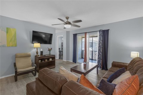 Condo in Tampa, Florida, 1 bedroom  № 1612668 - photo 8