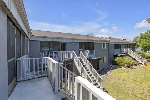 Condo in Tampa, Florida, 1 bedroom  № 1612668 - photo 17
