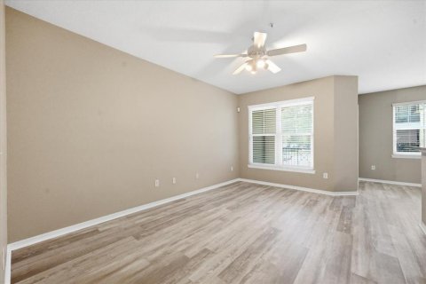 Condo in Tampa, Florida, 1 bedroom  № 2216594 - photo 17