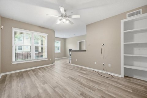 Condo in Tampa, Florida, 1 bedroom  № 2216594 - photo 14