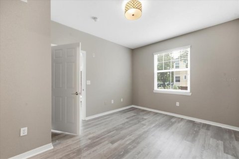 Condo in Tampa, Florida, 1 bedroom  № 2216594 - photo 23