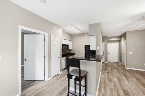 Condo in Tampa, Florida, 1 bedroom  № 2216594 - photo 12