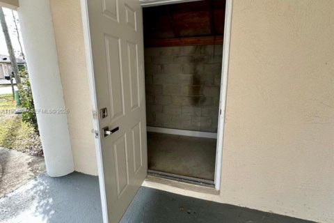 Casa en alquiler en Palm Coast, Florida, 2 dormitorios № 2017594 - foto 18