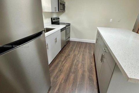 Casa en alquiler en Palm Coast, Florida, 2 dormitorios № 2017594 - foto 3