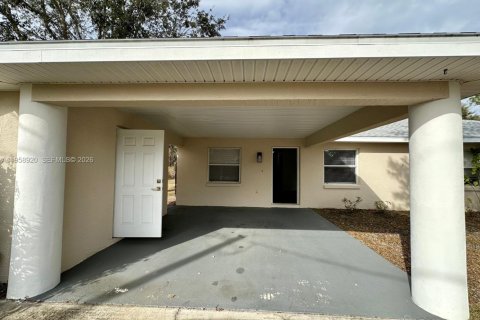 Casa en alquiler en Palm Coast, Florida, 2 dormitorios № 2017594 - foto 17