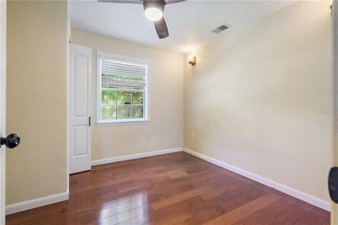 House in Clearwater, Florida 3 bedrooms, 91.88 sq.m. № 1886873 - photo 13