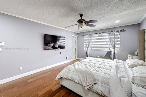 Снять в аренду виллу или дом в Лодерхилл, Флорида 3 спальни, 186.18м2, № 2066682 - фото 19