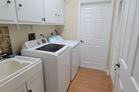 House in Bradenton, Florida 3 bedrooms, 140.93 sq.m. № 1735450 - photo 14