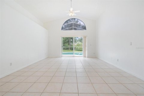 Casa en venta en Tampa, Florida, 3 dormitorios, 174.84 m2 № 1821312 - foto 10