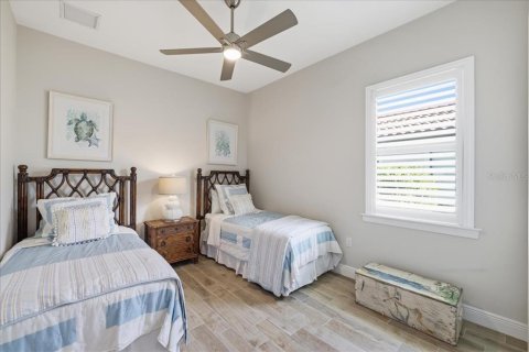 House in Fort Myers, Florida 3 bedrooms, 229.1 sq.m. № 2142021 - photo 24