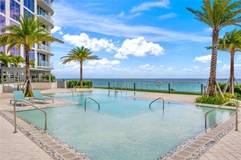 Copropriété à louer à Fort Lauderdale, Floride: 2 chambres, 156.26 m2 № 2154341 - photo 9