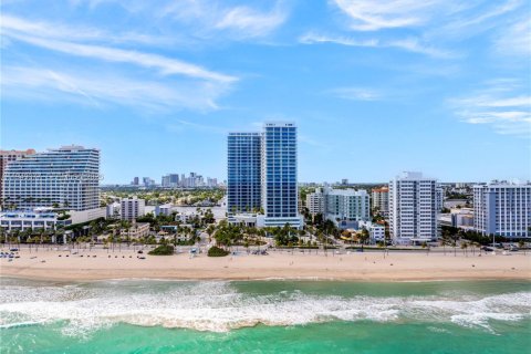 Copropriété à louer à Fort Lauderdale, Floride: 2 chambres, 156.26 m2 № 2154341 - photo 5