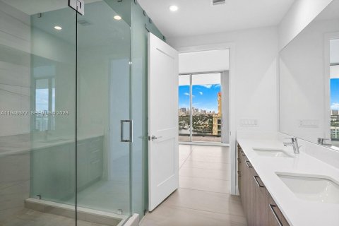 Copropriété à louer à Fort Lauderdale, Floride: 2 chambres, 156.26 m2 № 2154341 - photo 24