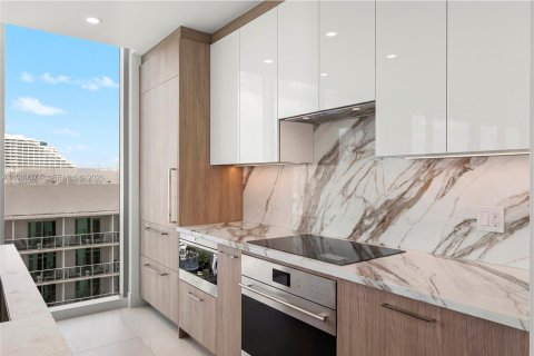 Copropriété à louer à Fort Lauderdale, Floride: 2 chambres, 156.26 m2 № 2154341 - photo 18
