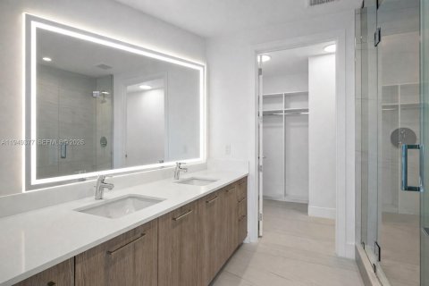 Copropriété à louer à Fort Lauderdale, Floride: 2 chambres, 156.26 m2 № 2154341 - photo 26