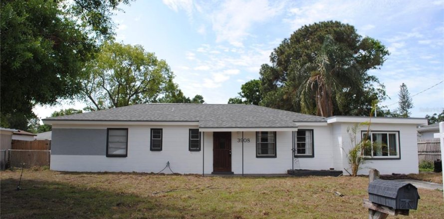 Casa en Tampa, Florida 3 dormitorios, 144.18 m2 № 2203726