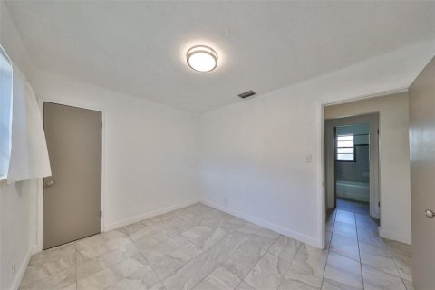 Casa en venta en Tampa, Florida, 3 dormitorios, 144.18 m2 № 2203726 - foto 20