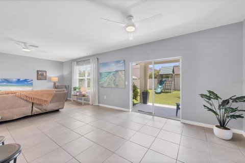 Villa ou maison à vendre à Sarasota, Floride: 4 chambres, 188.31 m2 № 1902639 - photo 13