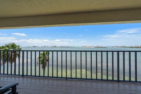 Condominio en venta en Clearwater, Florida, 2 dormitorios, 201.6 m2 № 2321384 - foto 6