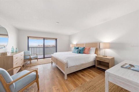 Condominio en venta en Clearwater, Florida, 2 dormitorios, 201.6 m2 № 2321384 - foto 13