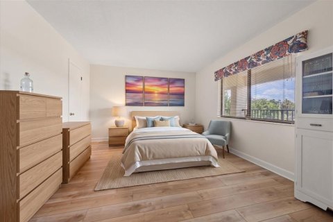 Condominio en venta en Clearwater, Florida, 2 dormitorios, 201.6 m2 № 2321384 - foto 16