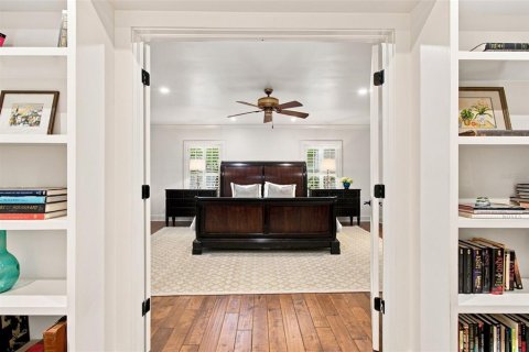 Villa ou maison à vendre à Tampa, Floride: 4 chambres, 361.11 m2 № 2315179 - photo 26
