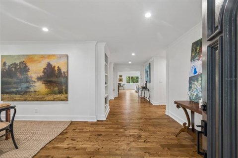 Villa ou maison à vendre à Tampa, Floride: 4 chambres, 361.11 m2 № 2315179 - photo 11