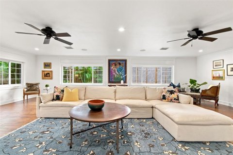 Villa ou maison à vendre à Tampa, Floride: 4 chambres, 361.11 m2 № 2315179 - photo 20