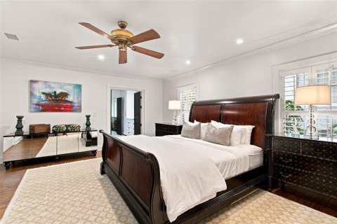 Villa ou maison à vendre à Tampa, Floride: 4 chambres, 361.11 m2 № 2315179 - photo 28