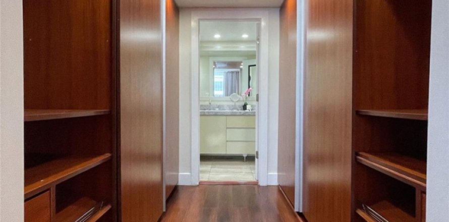 Condominio en Hollywood, Florida, 1 dormitorio № 1207381