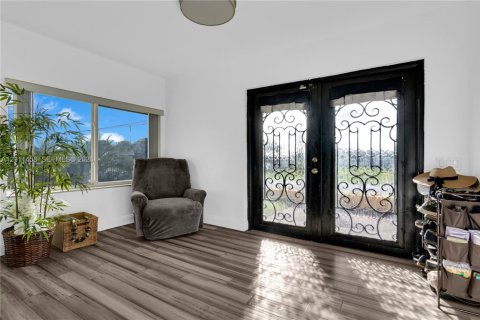 Casa en venta en Miami Gardens, Florida, 4 dormitorios, 194.72 m2 № 2428512 - foto 6