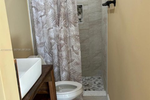 Commercial property in Hollywood, Florida 1 bedroom, 138.24 sq.m. № 2043842 - photo 5