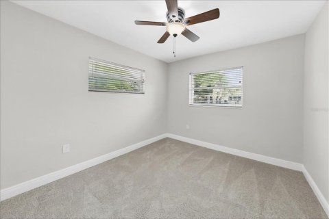 Villa ou maison à vendre à Bradenton, Floride: 2 chambres, 132.39 m2 № 2399354 - photo 13