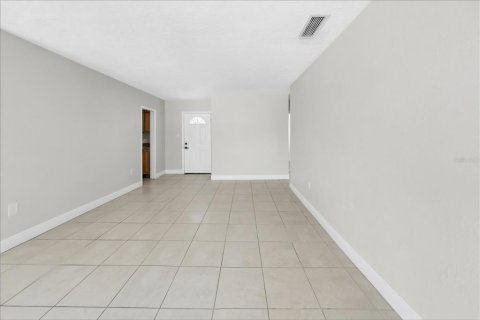 Villa ou maison à vendre à Bradenton, Floride: 2 chambres, 132.39 m2 № 2399354 - photo 2